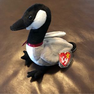 Vintage Ty Beanie Baby Loosy the Canadian Goose